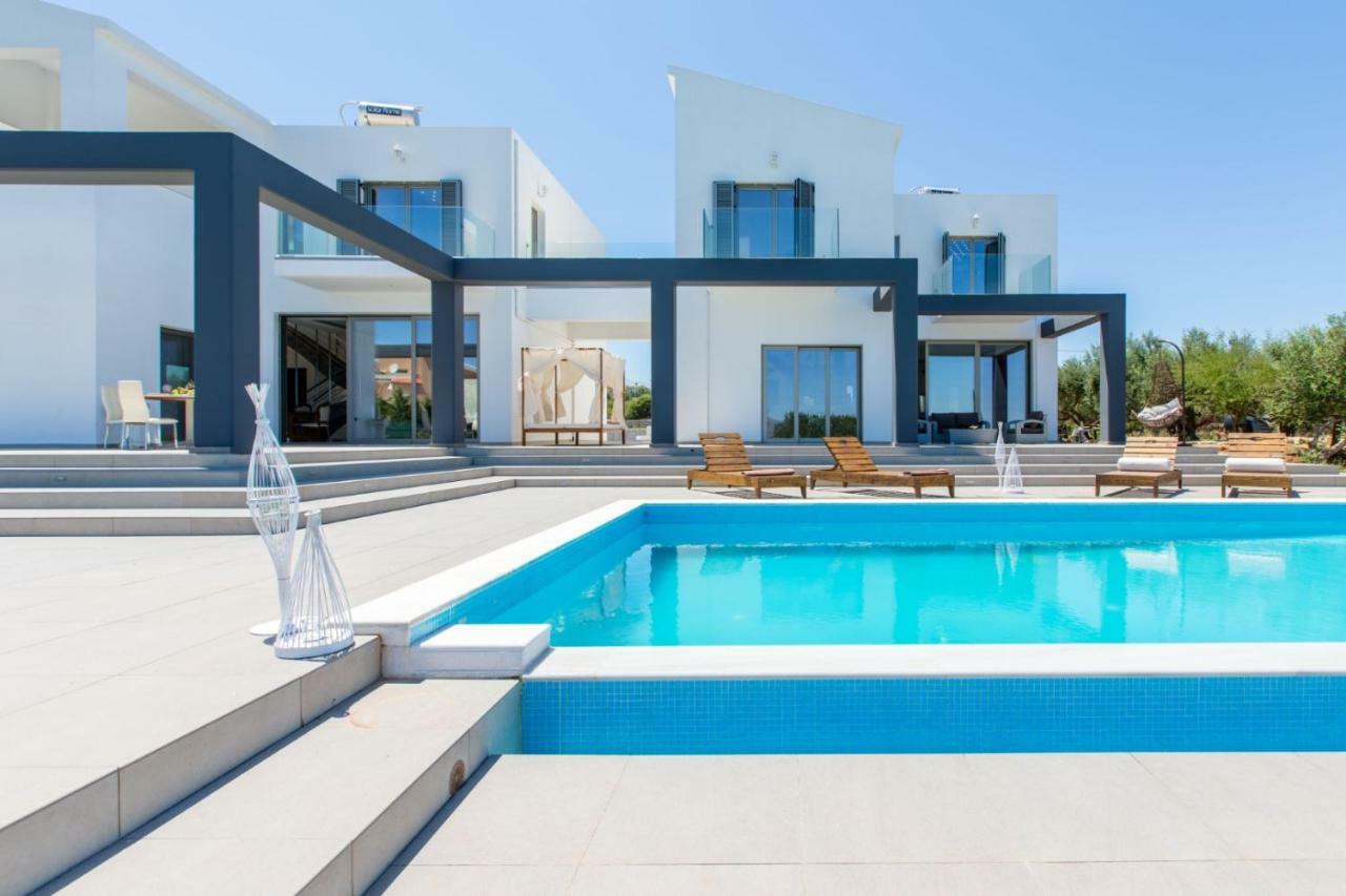 Villa Kounoupidiana Kounoupidhianá エクステリア 写真
