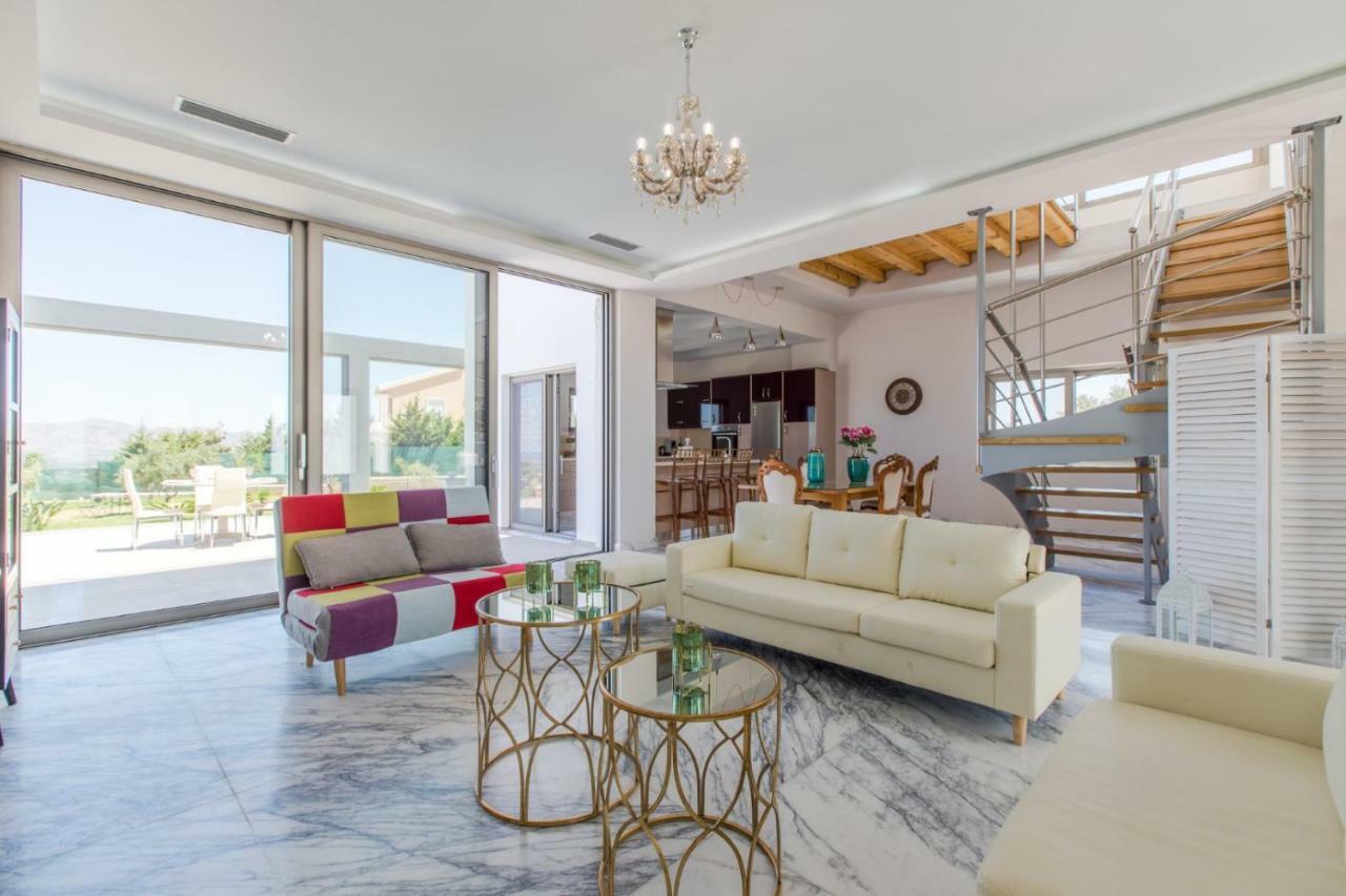 Villa Kounoupidiana Kounoupidhianá エクステリア 写真