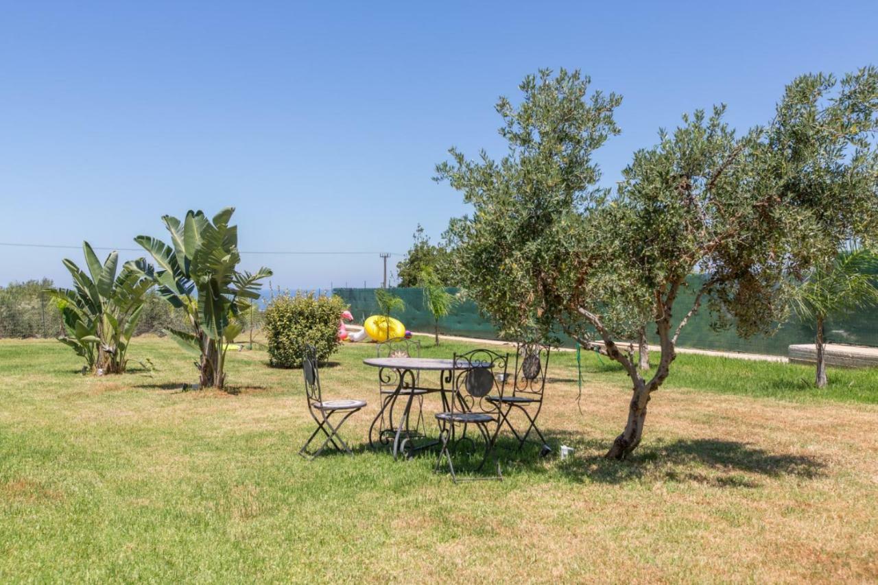 Villa Kounoupidiana Kounoupidhianá エクステリア 写真